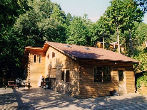 バーベキューハウス＋大デッキ