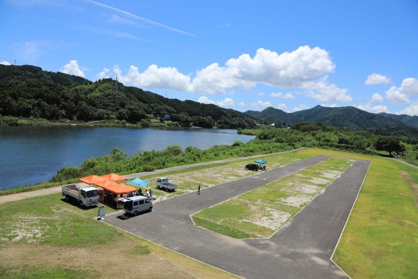 バーベキュー広場