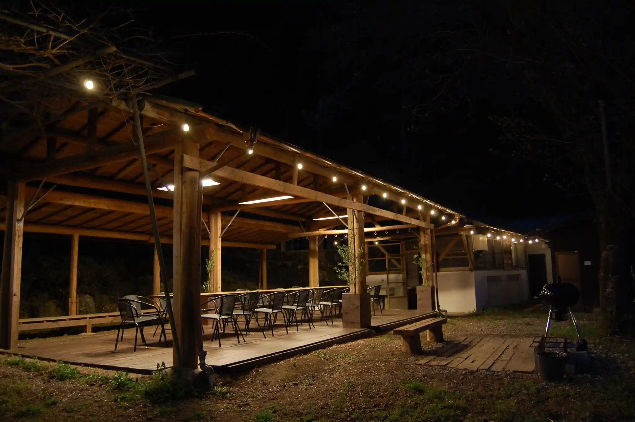 CHILL OUT BASE WEST TAMAの2枚目画像