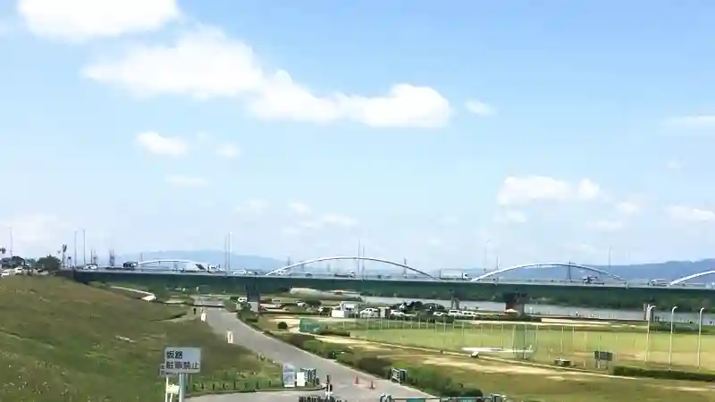 淀川河川公園枚方地区バーベキューエリアの1枚目画像