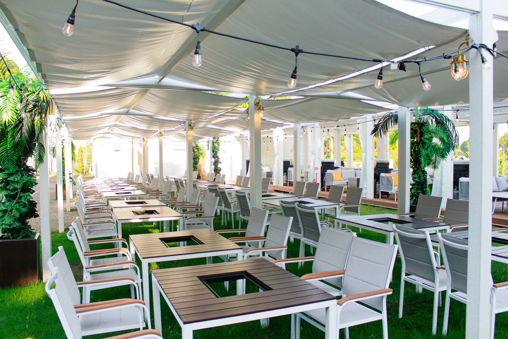 ~THE BBQ YARD「GROVE HILLS」NARITA~のサブ写真3