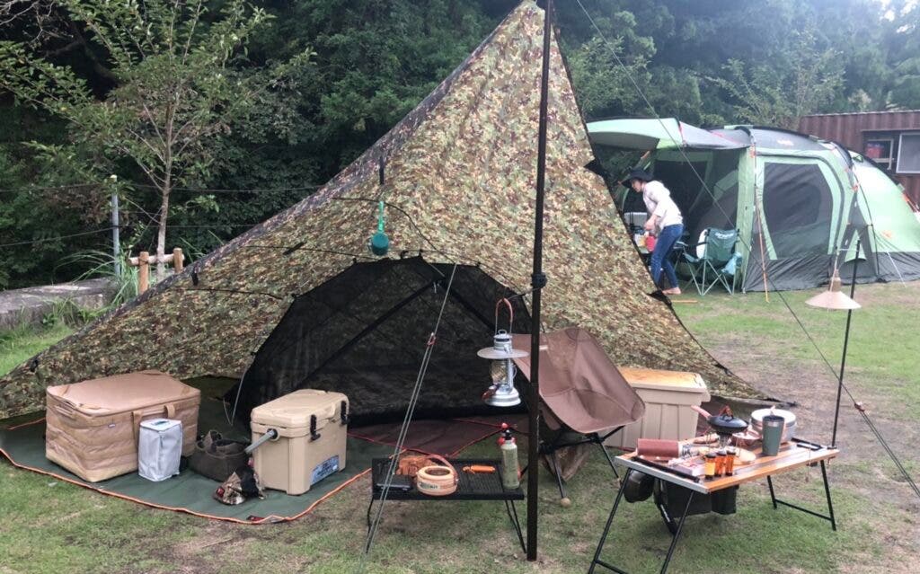 川とBBQキャンプフィールドの3枚目画像