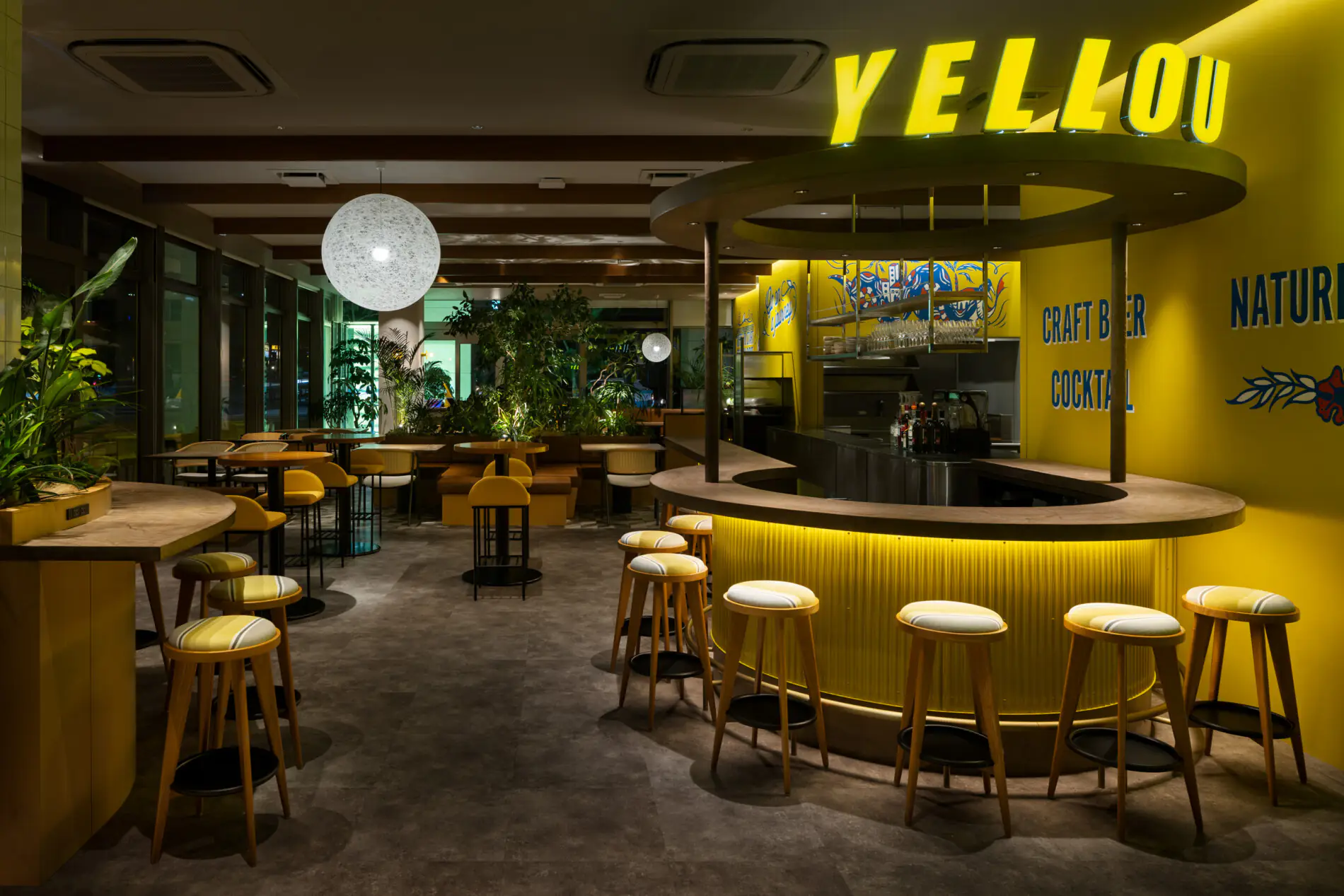 Grill & Bar YELLOUの2枚目画像