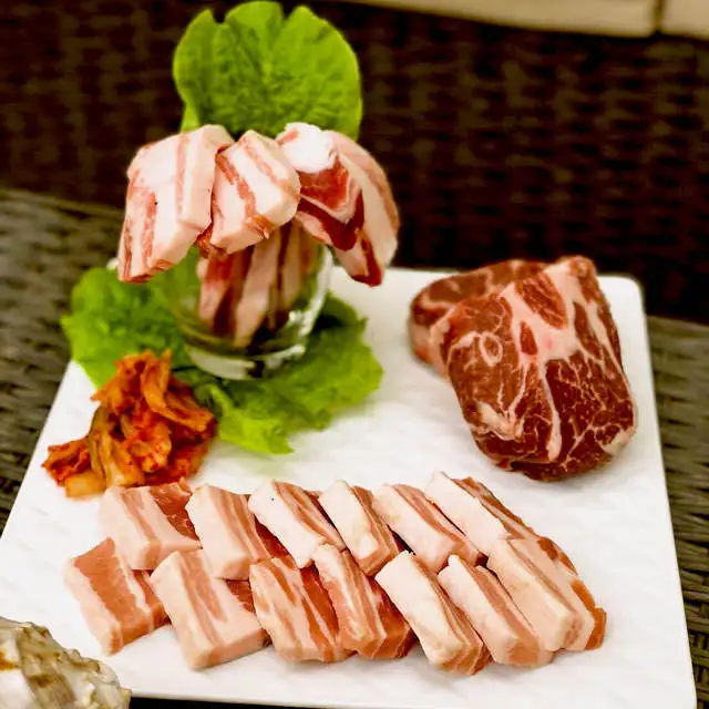 三元豚盛り合わせBBQセット/120分飲み放題付き