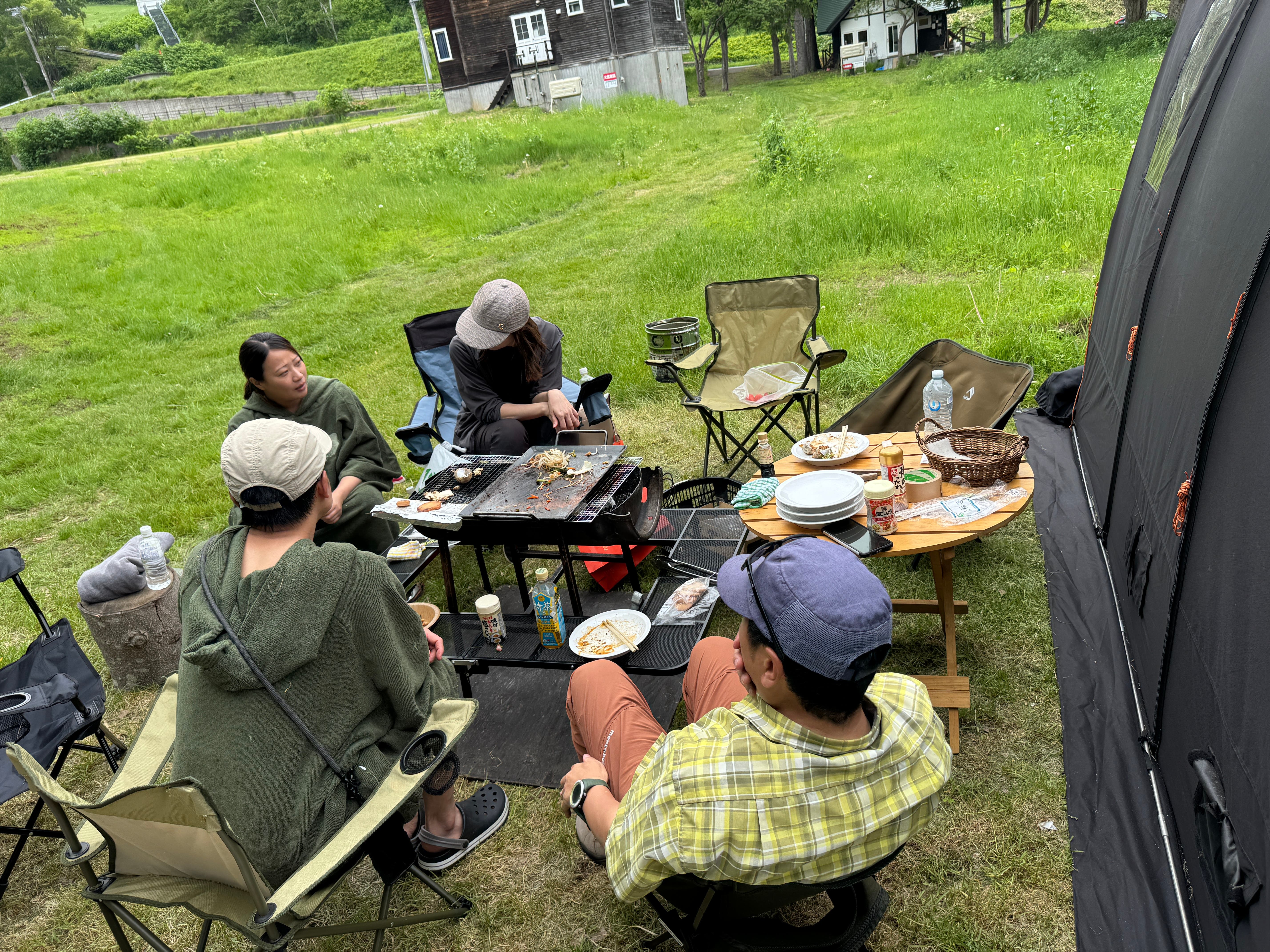 ASARI LOUNGEの2枚目画像