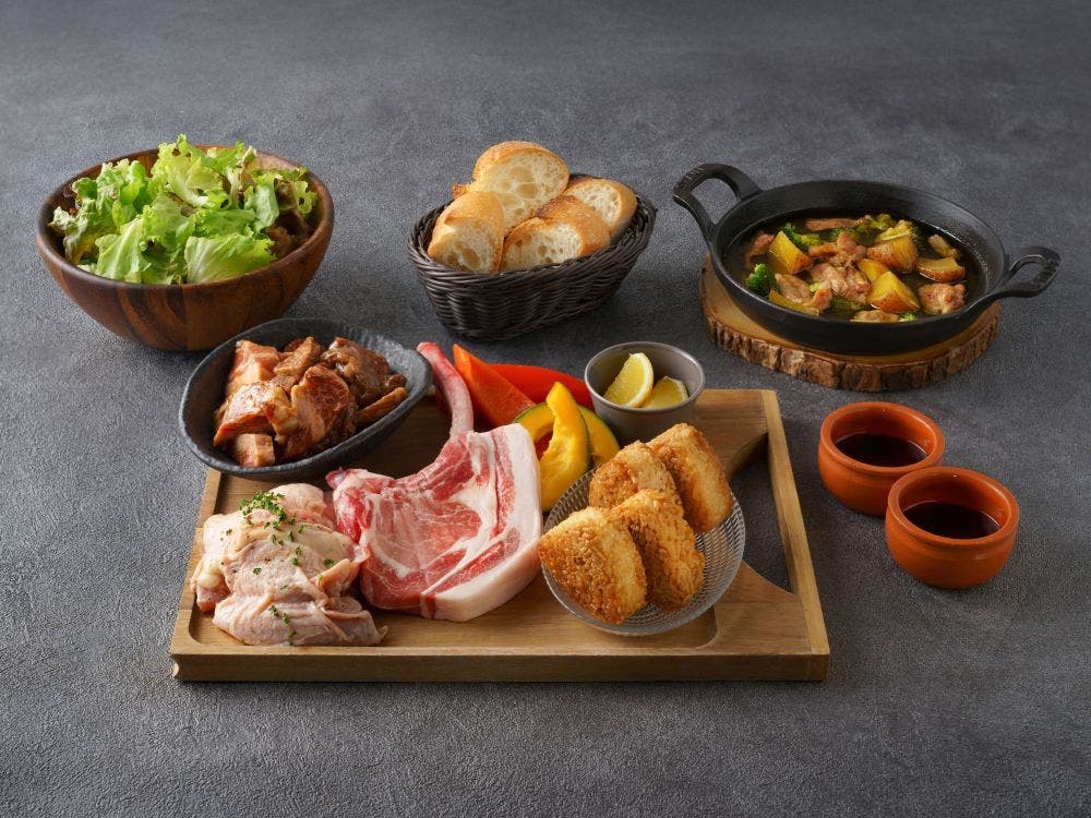 【ディナー】OPEN SKY BBQ+フリードリンク120分付