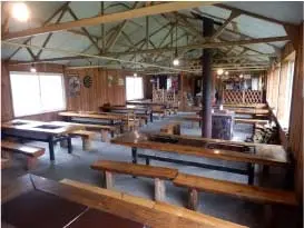 八剣山果樹園 バーベキューハウス八剣山の山小屋の2枚目画像