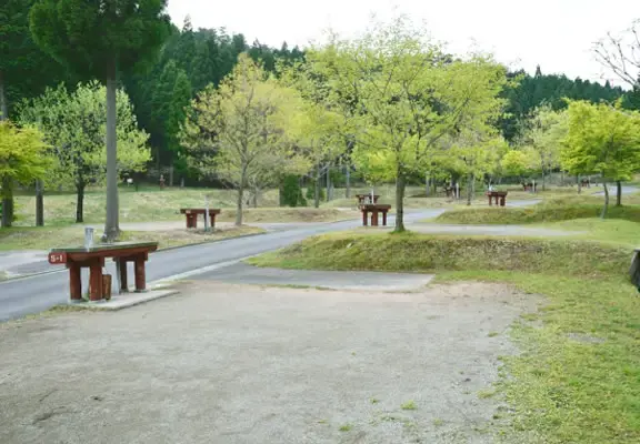 フォレストステーション波賀・東山オートキャンプ場の3枚目画像