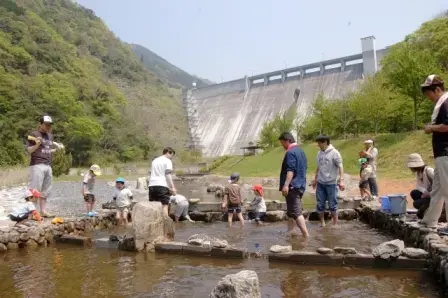 奥津川ラビンの里