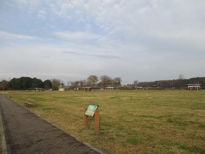 鬼怒川緑地運動公園BBQ広場の2枚目画像