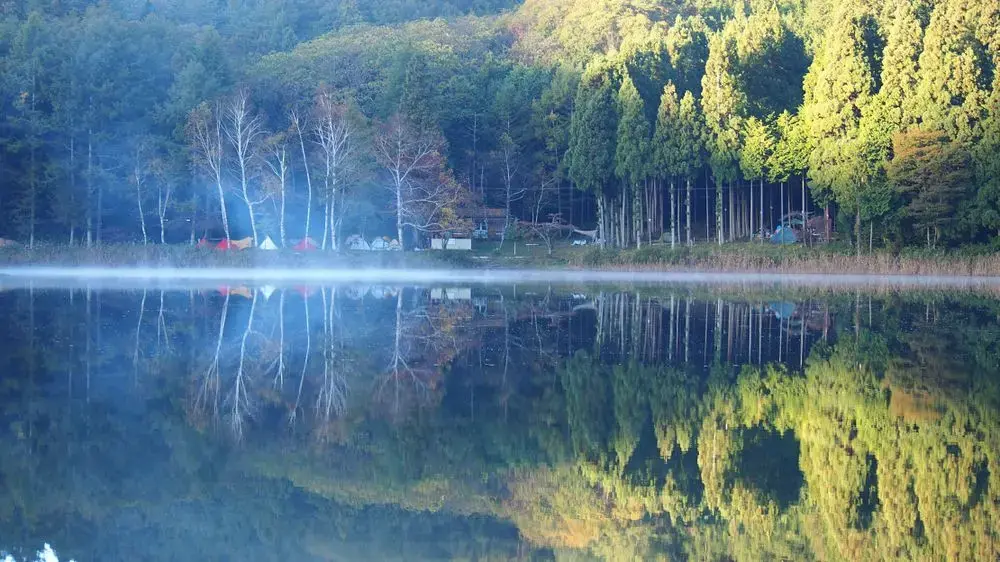 四尾連湖　水明荘の2枚目画像