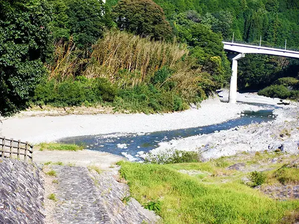 宮滝河川交流センターの2枚目画像