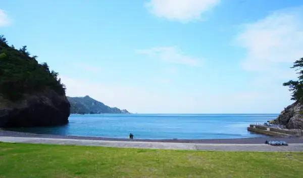 青海島海水浴場の2枚目画像