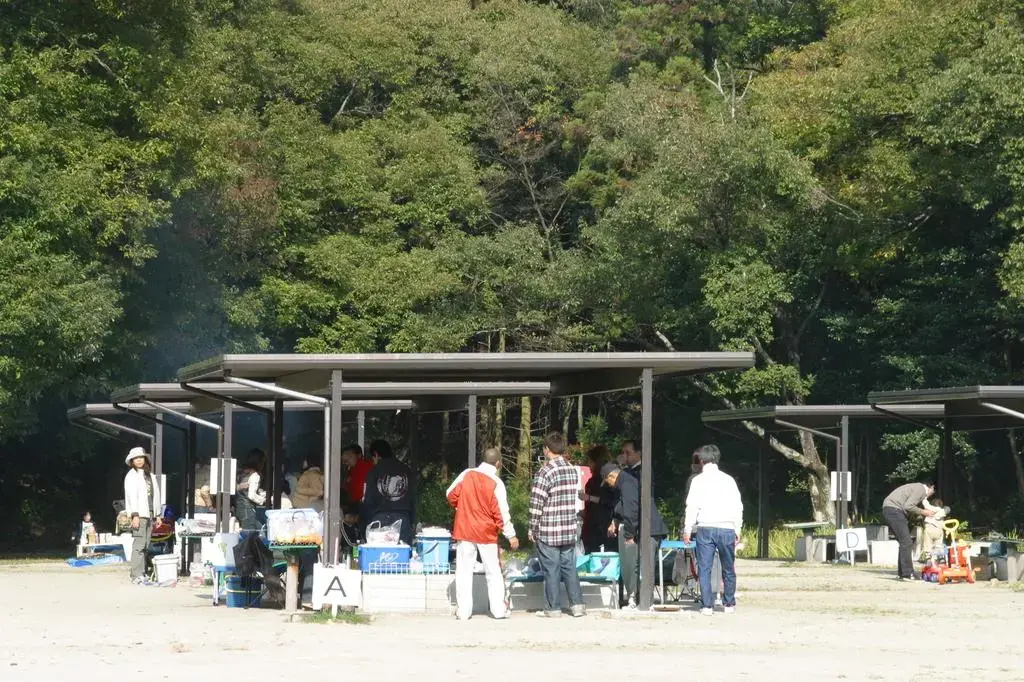 岡崎中央総合公園 BBQ広場の3枚目画像