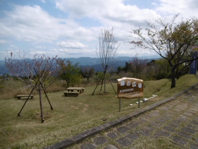青山高原保健休養地バーベキューハウスの3枚目画像