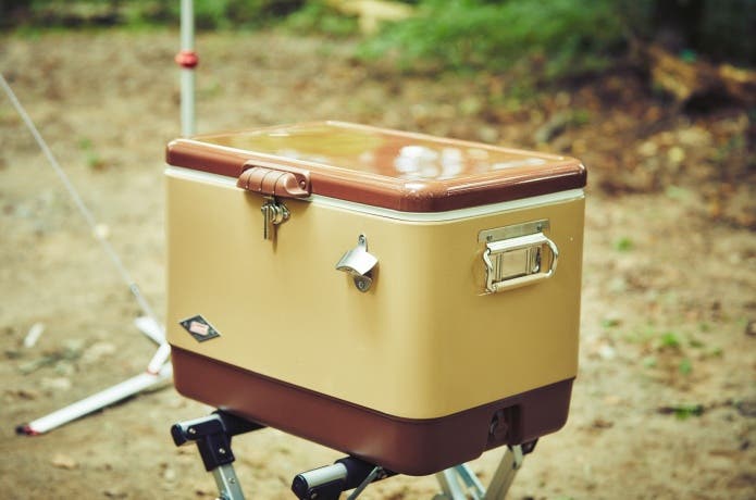 コールマン 54QT スチールベルトクーラー
