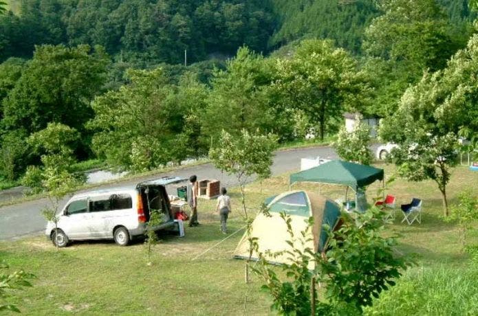 グリーンミュージアム神郷 高瀬湖畔オートキャンプ場